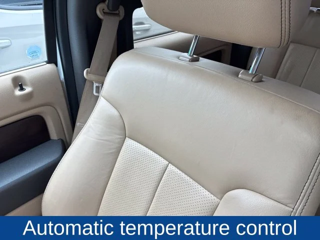 Used 2012 White Ford Lariat image 17