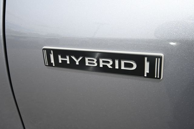 New 2026 ICE SILVER METALLIC Subaru Limited Hybrid image 32