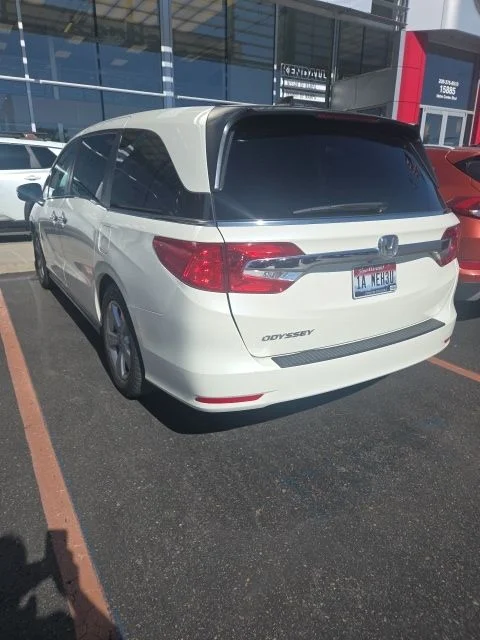 Used 2018 White Honda EX-L image 3