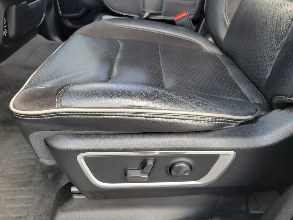 Used 2022 Gray Ram Laramie image 19
