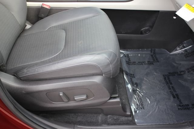 Used 2024 Red Kia SX Prestige image 36