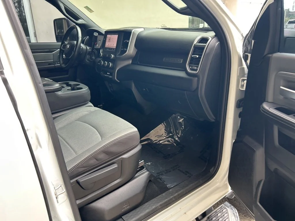 Used 2023 White Ram Big Horn image 25