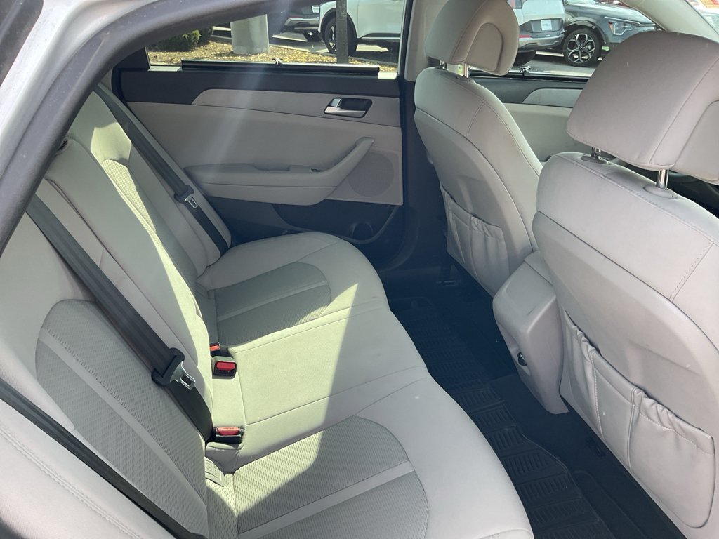 Used 2017 Symphony Silver Hyundai 2.4L image 11
