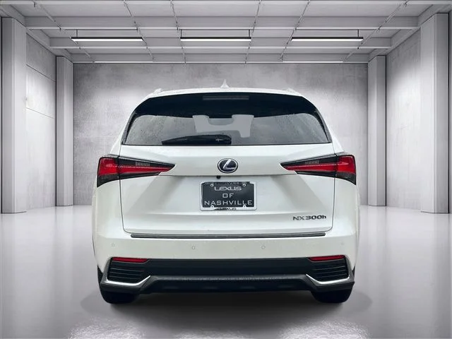 Used 2019 White Lexus 300h image 4