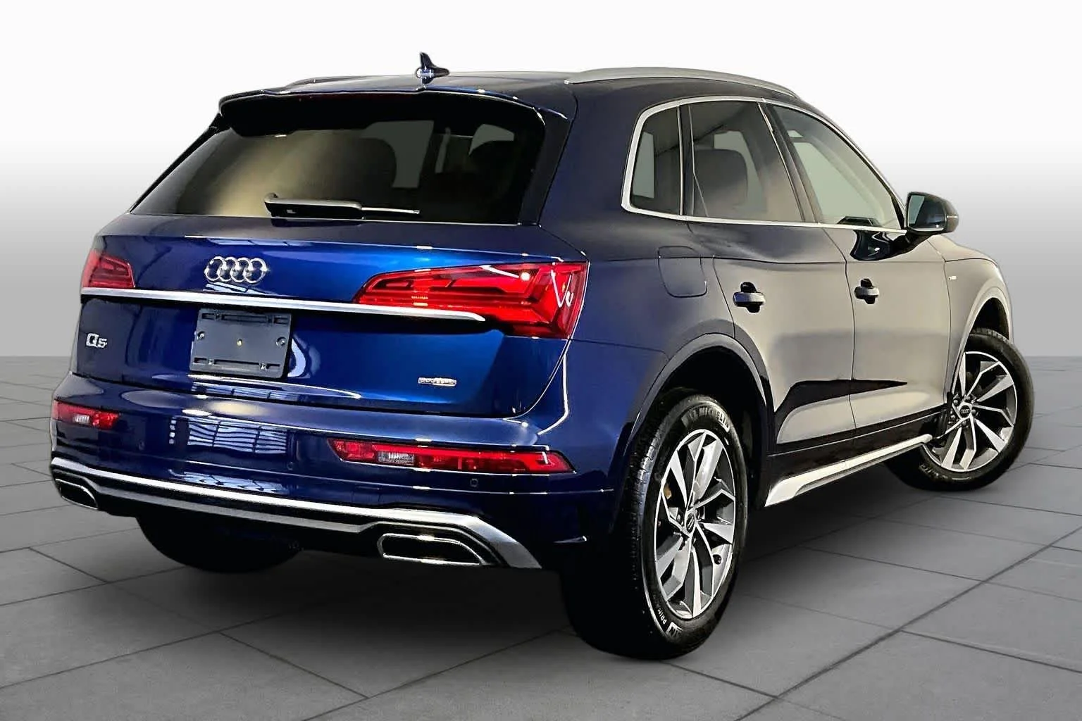 Certified Used 2023 Navarra Blue Metallic Audi S line Premium Plus image 13