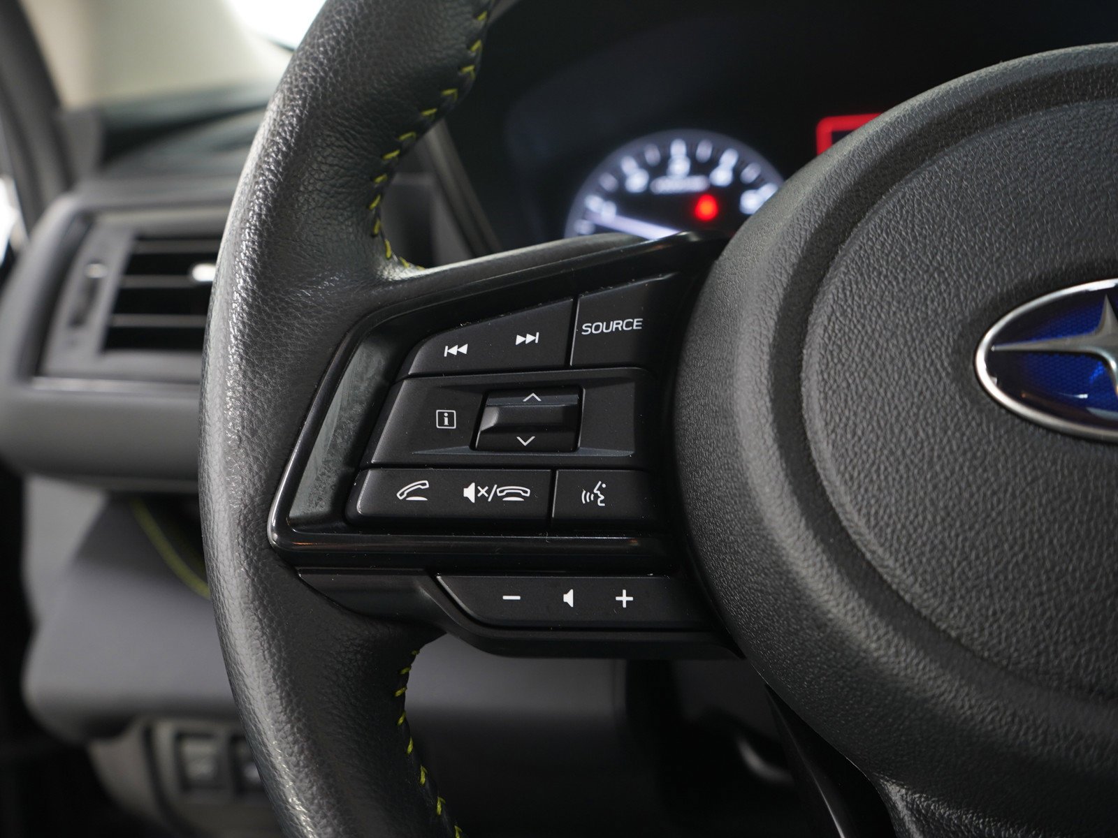 Used 2023 Magnetite Gray Metallic Subaru Onyx Edition image 29