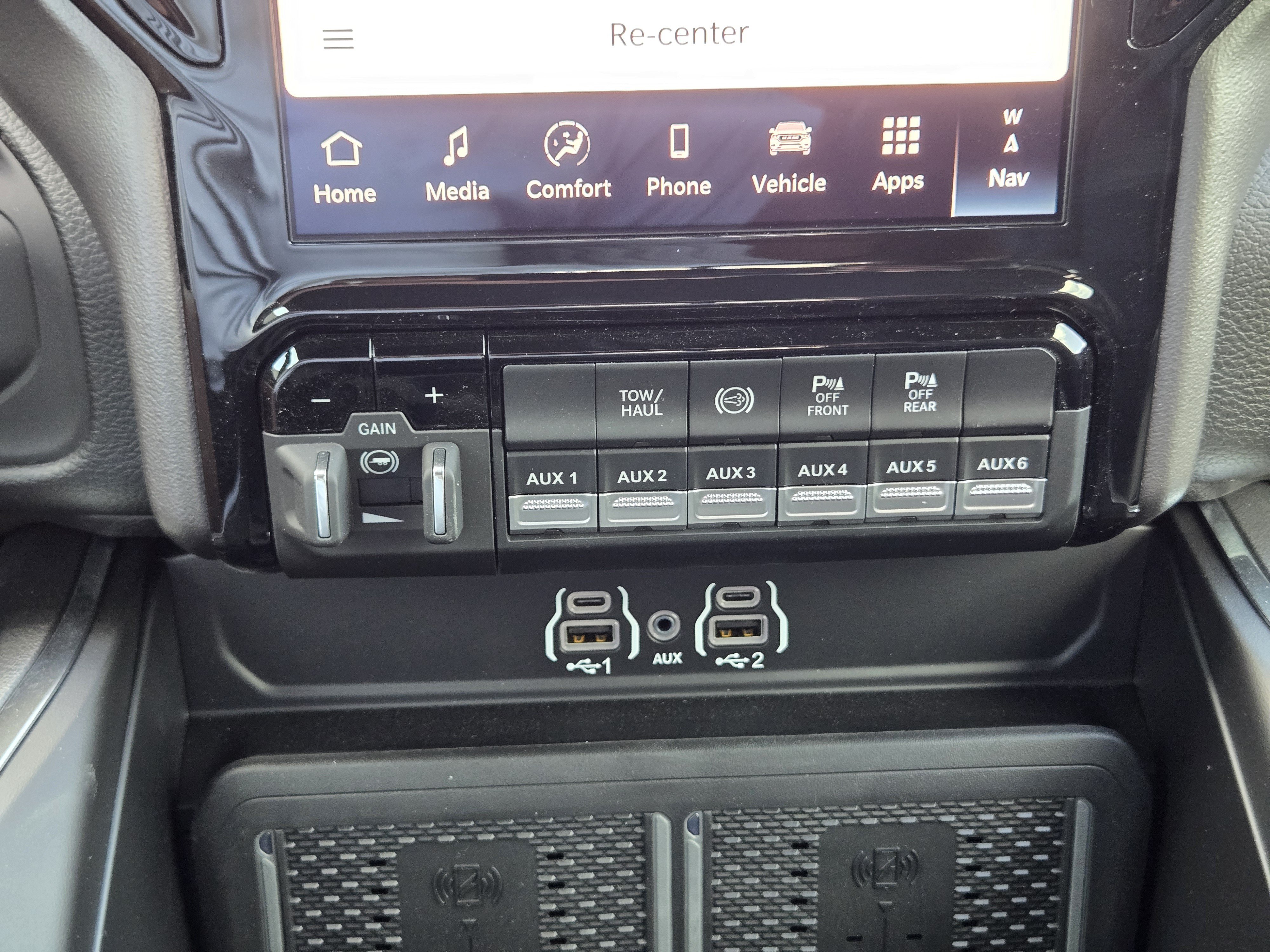 New 2026 Forged Blue Metallic Exterior Paint RAM Laramie image 17
