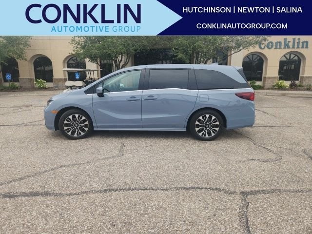 2025 Honda Odyssey Elite's photo