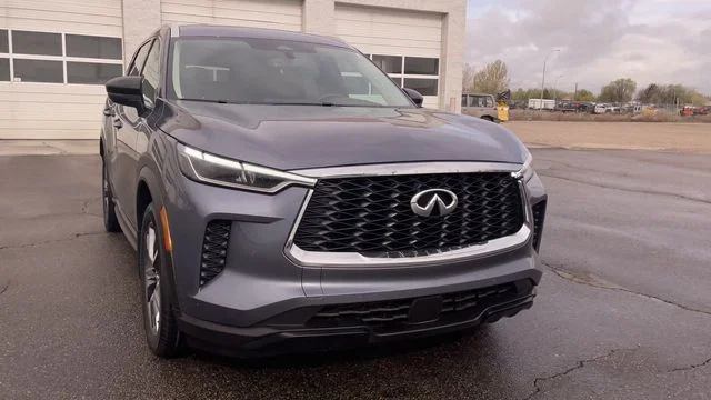 Used 2025 Blue INFINITI LUXE image 4