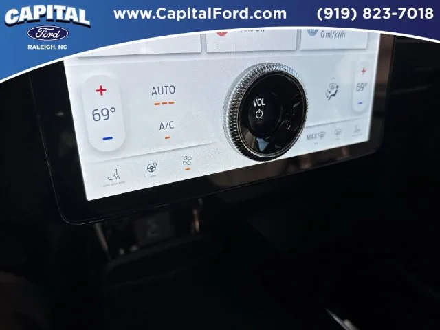 Used 2023 White Ford GT image 30