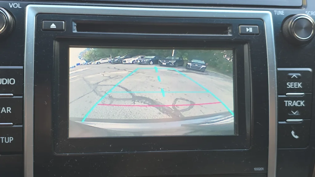 Used 2014 Gray Toyota SE image 12