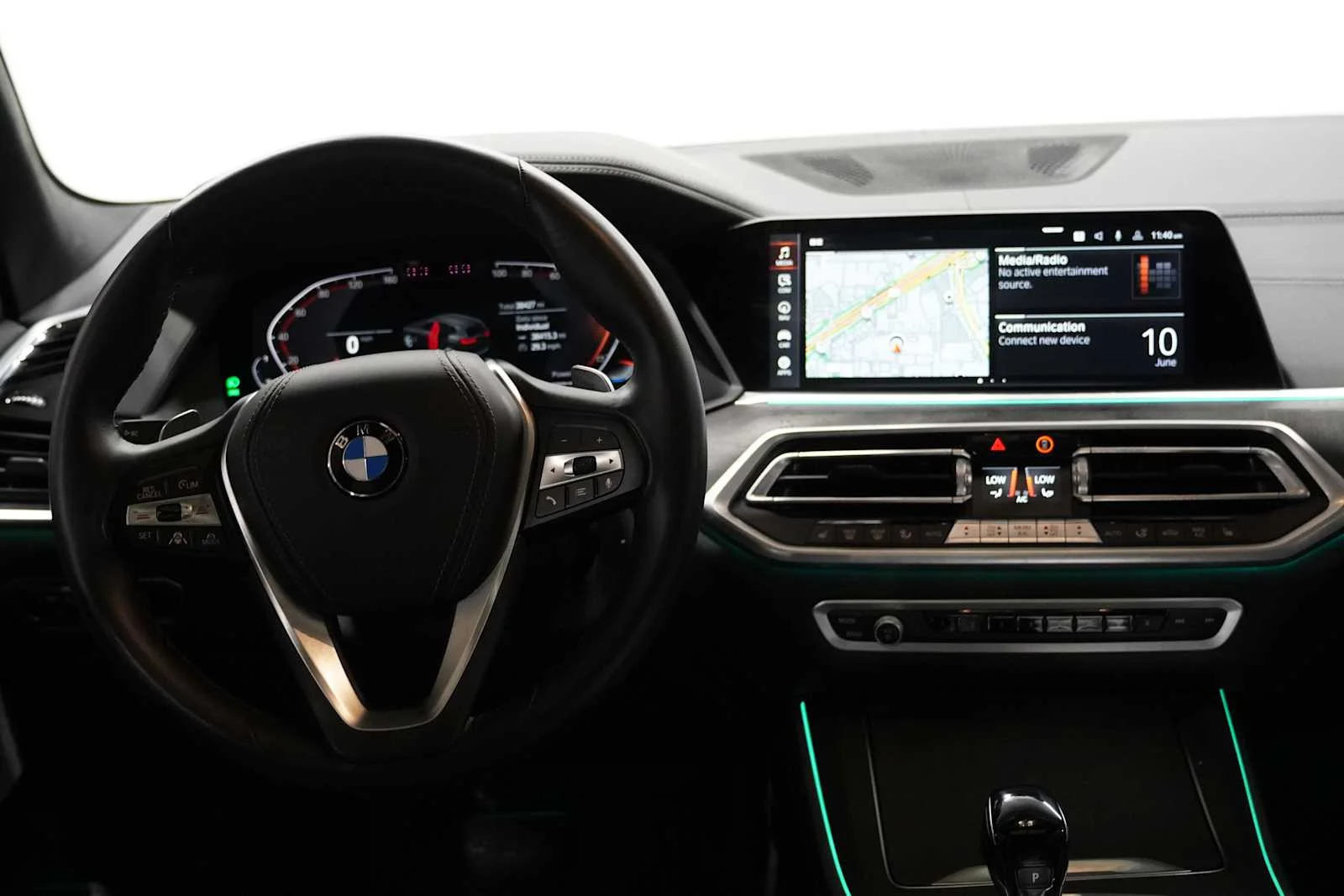 Certified Used 2023 Mineral White Metallic BMW xDrive40i image 24