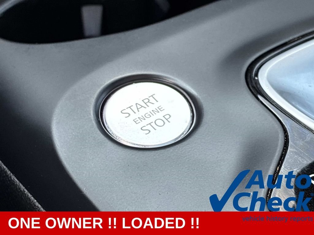 Used 2022 Gray INFINITI LUXE image 30