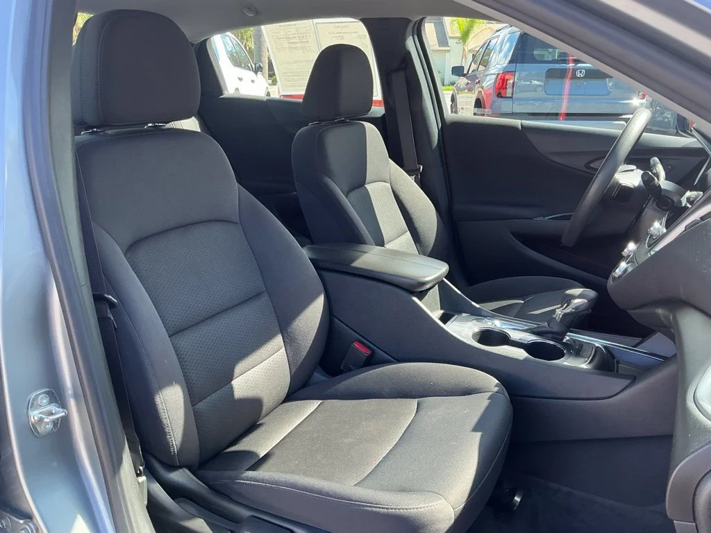 Used 2024 Gray Chevrolet LT image 18
