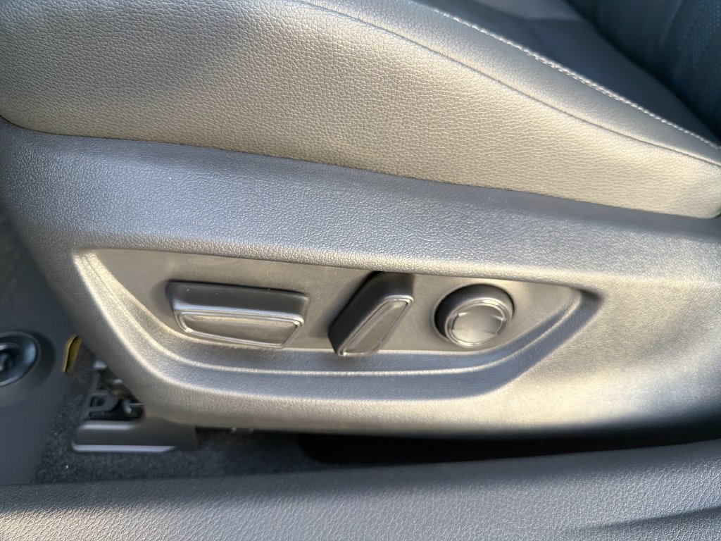 2026 Toyota Camry XSE - Photo 27