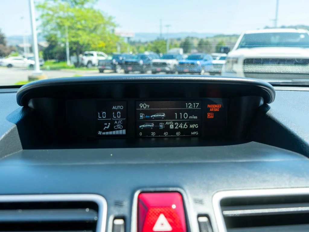 Used 2018 Red Subaru 2.5i Touring image 25