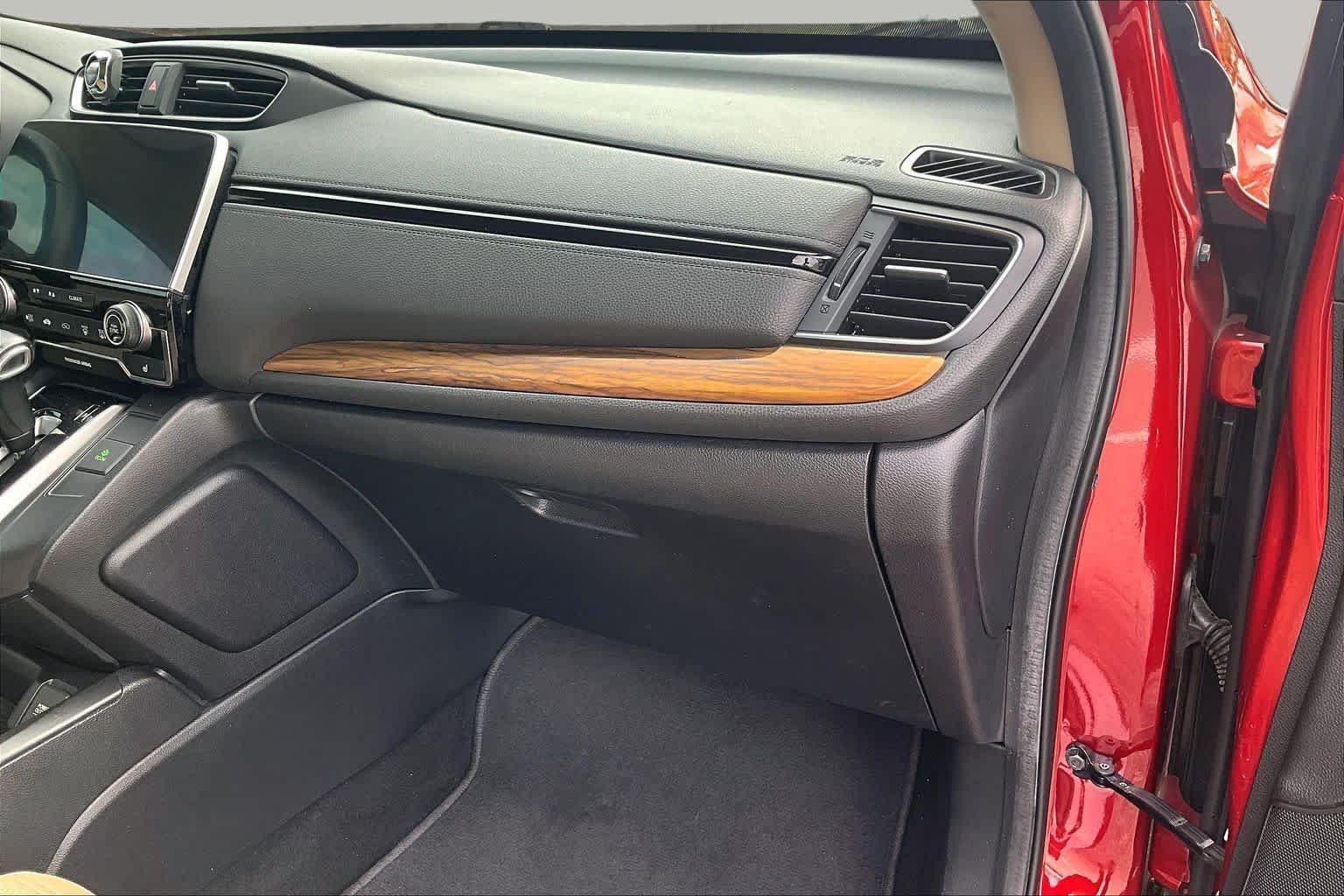 Used 2018 Basque Red Pearl II Honda EX-L image 19
