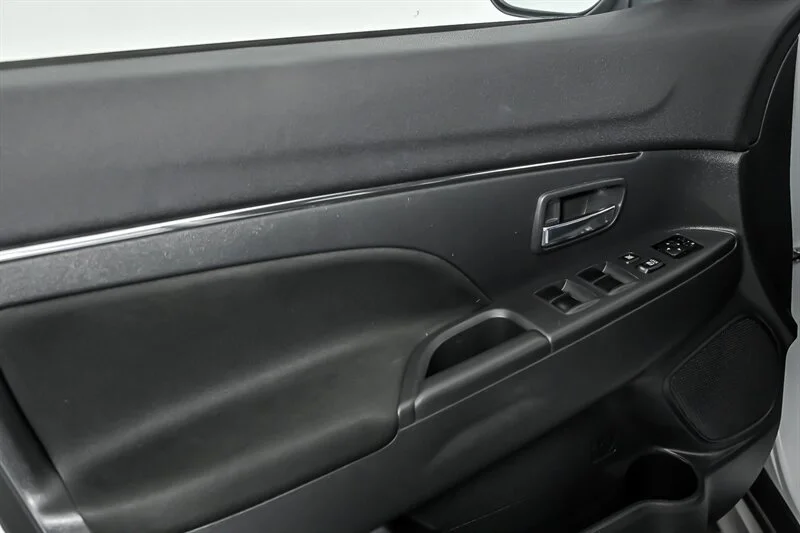 2022 Mitsubishi Outlander Sport ES - Photo 13