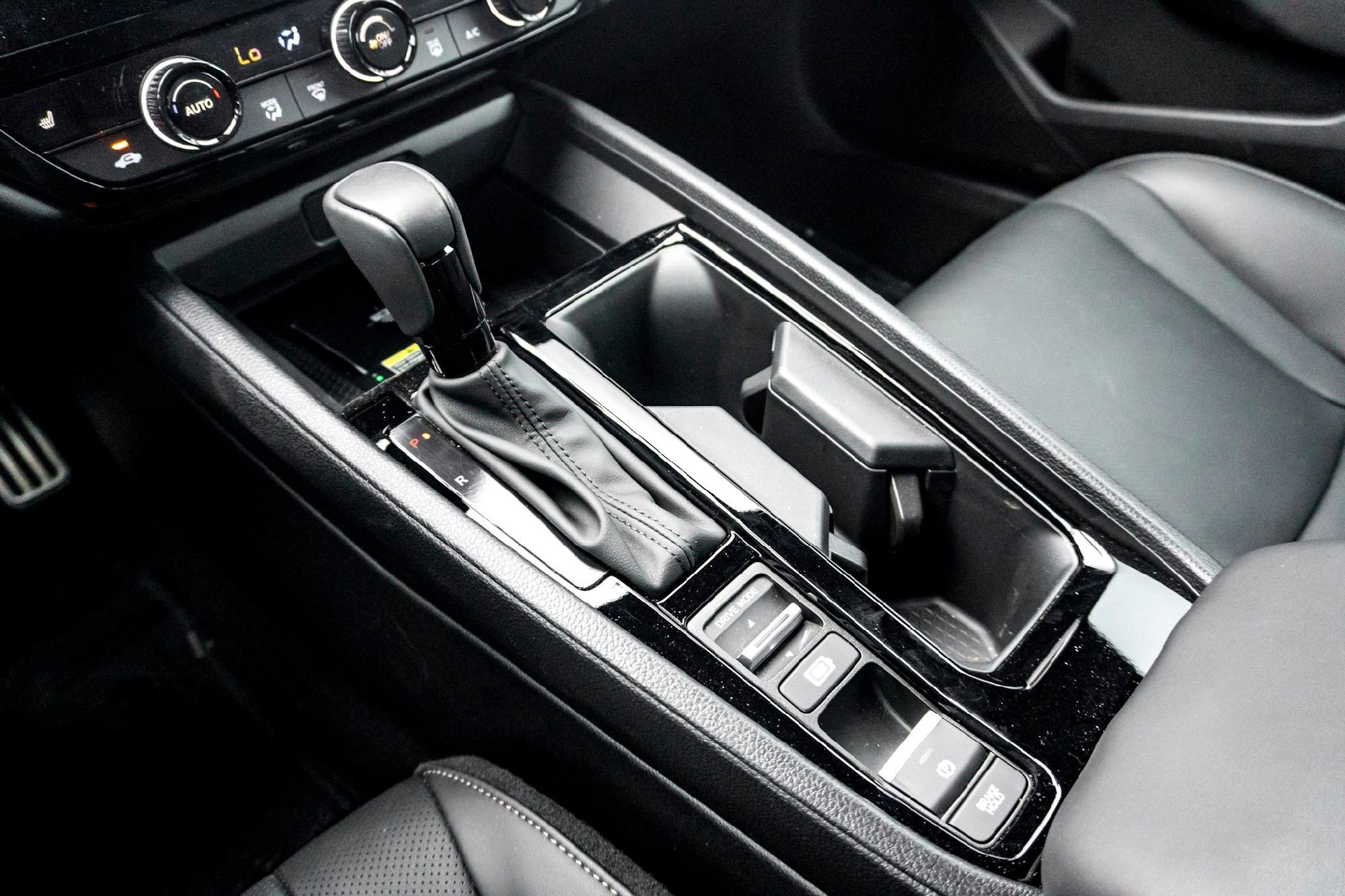 2025 Honda Accord Hybrid Sport-L - Photo 25