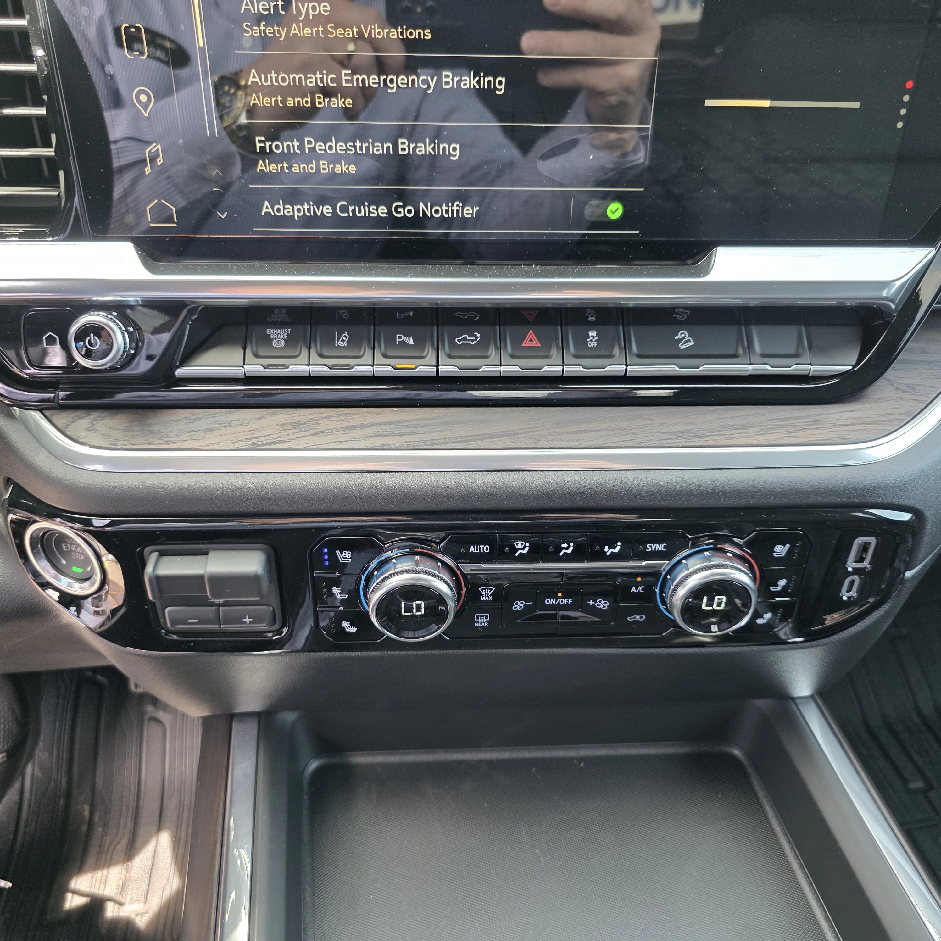 2026 GMC Sierra 3500HD SLT - Photo 15