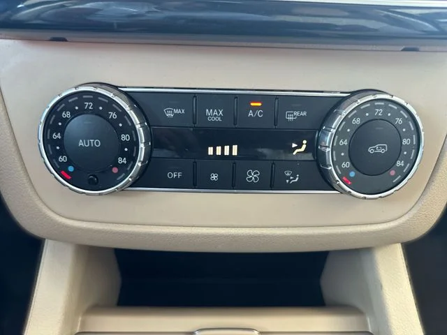 Used 2017 White Mercedes-Benz GLS 450 image 20