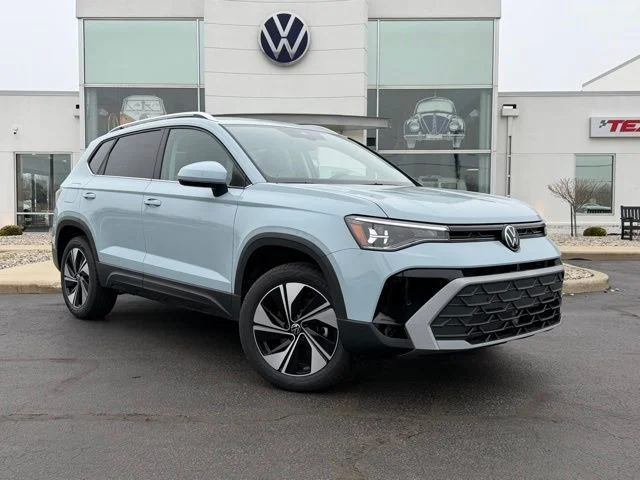 New 2026 Gray Volkswagen 1.5T SE image 1