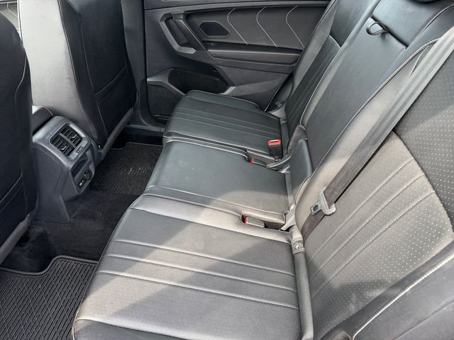 Certified Used 2022 White Volkswagen 2.0T SE image 10