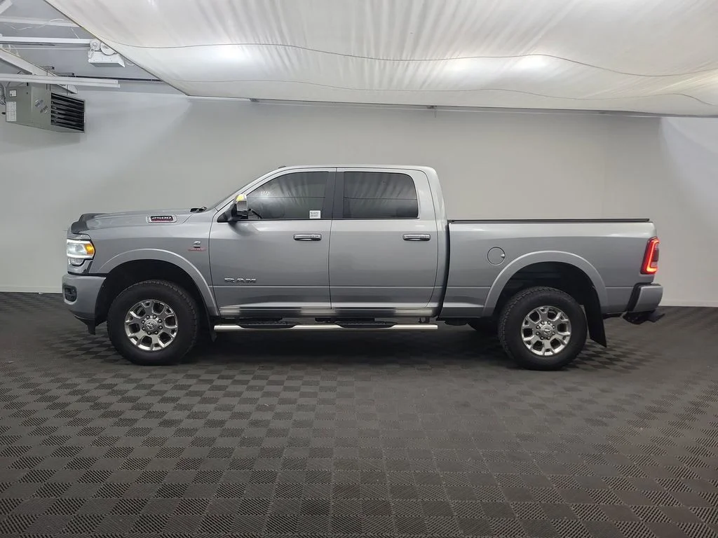 Used 2022 Sil Ram Laramie image 2