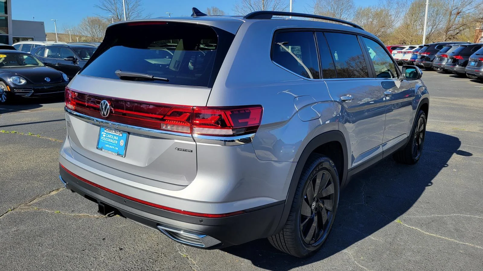 New 2026 Silver Mist Metallic Volkswagen 2.0T SE w/Technology image 5