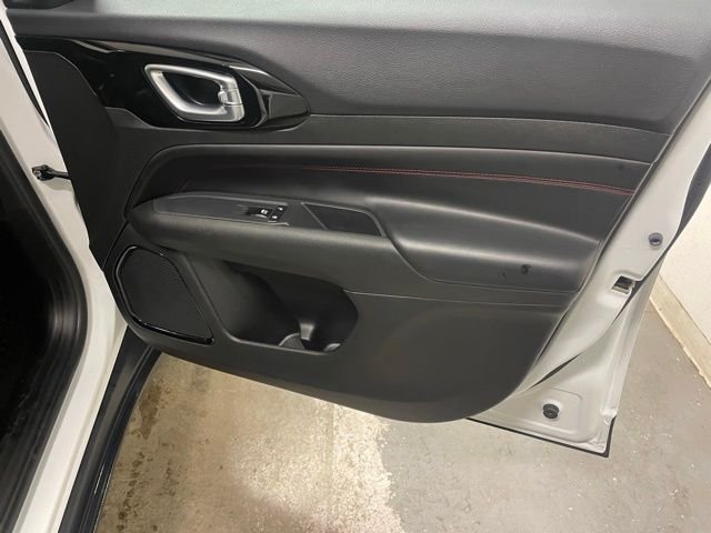 Used 2023 White Jeep Trailhawk image 27