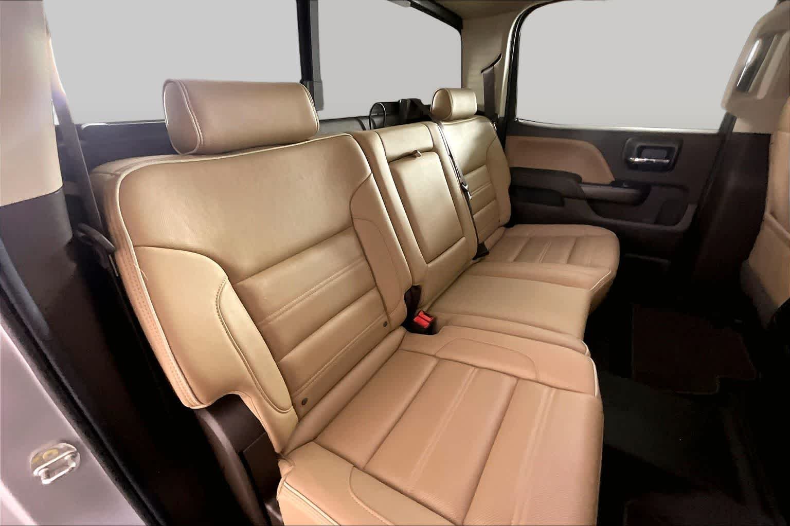 Used 2018 Quicksilver Metallic GMC Denali image 20