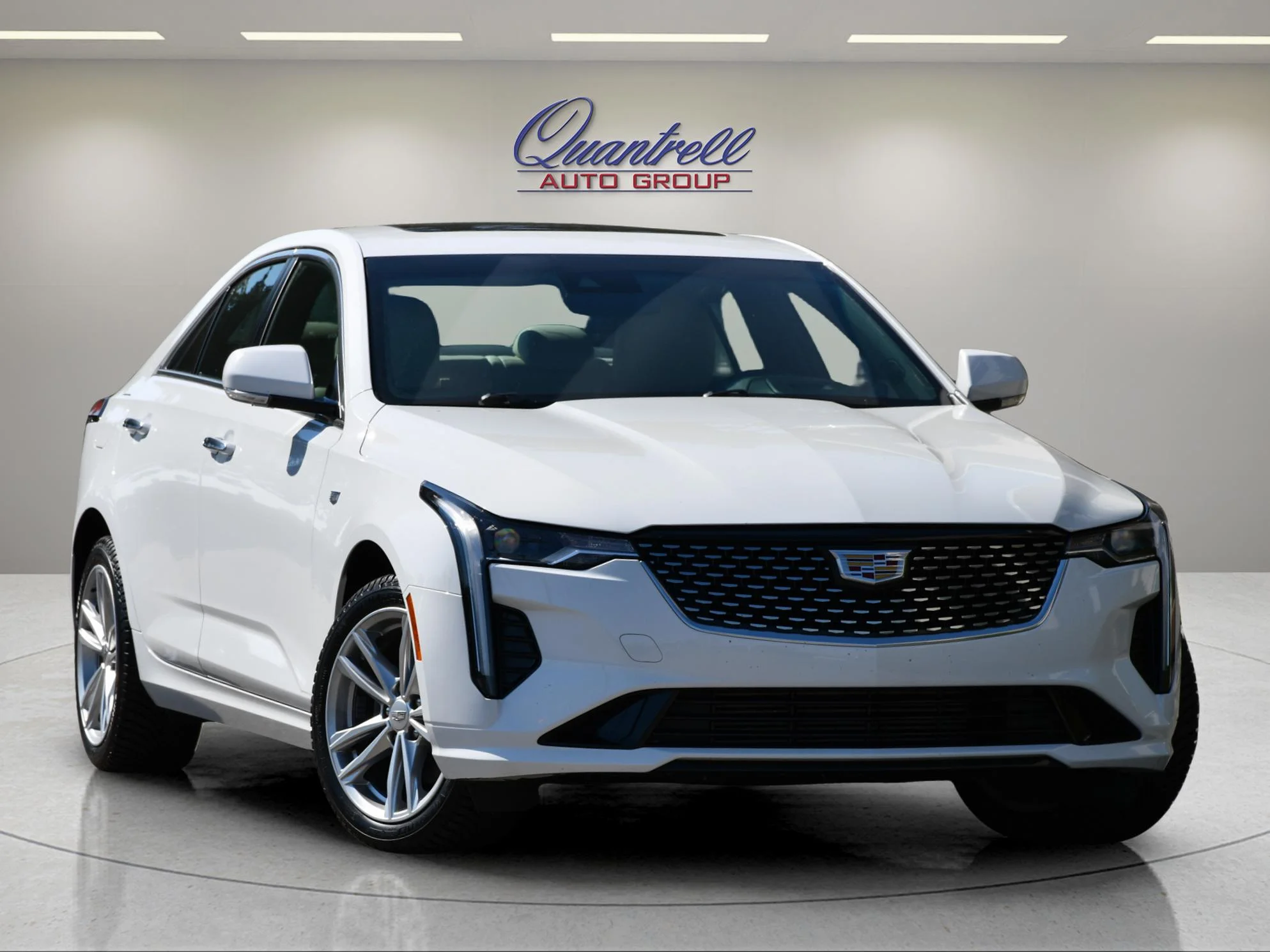 2022 Cadillac CT4