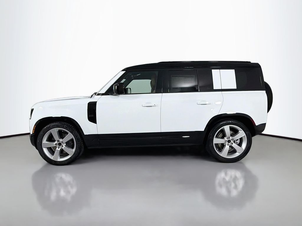 New 2026 Fuji White Land Rover X-Dynamic SE image 8