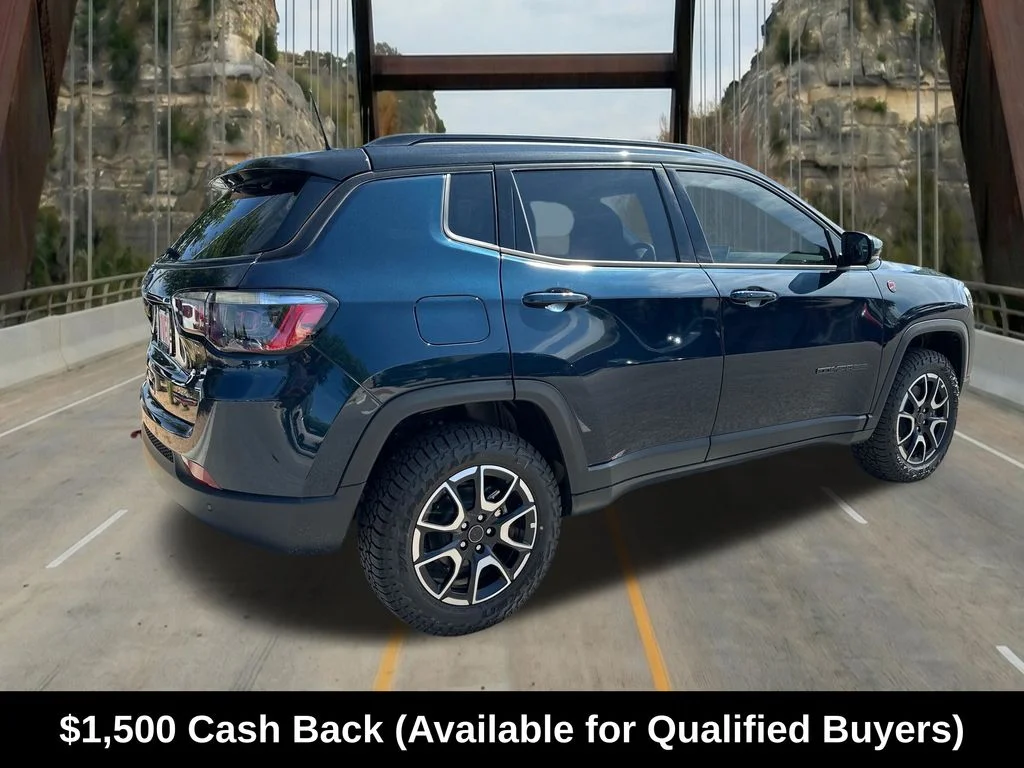 New 2026 Fathom Blue Pearl-Coat Exterior Paint Jeep Trailhawk image 9