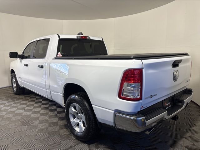 Certified Used 2023 White Ram Big Horn/Lone Star image 4