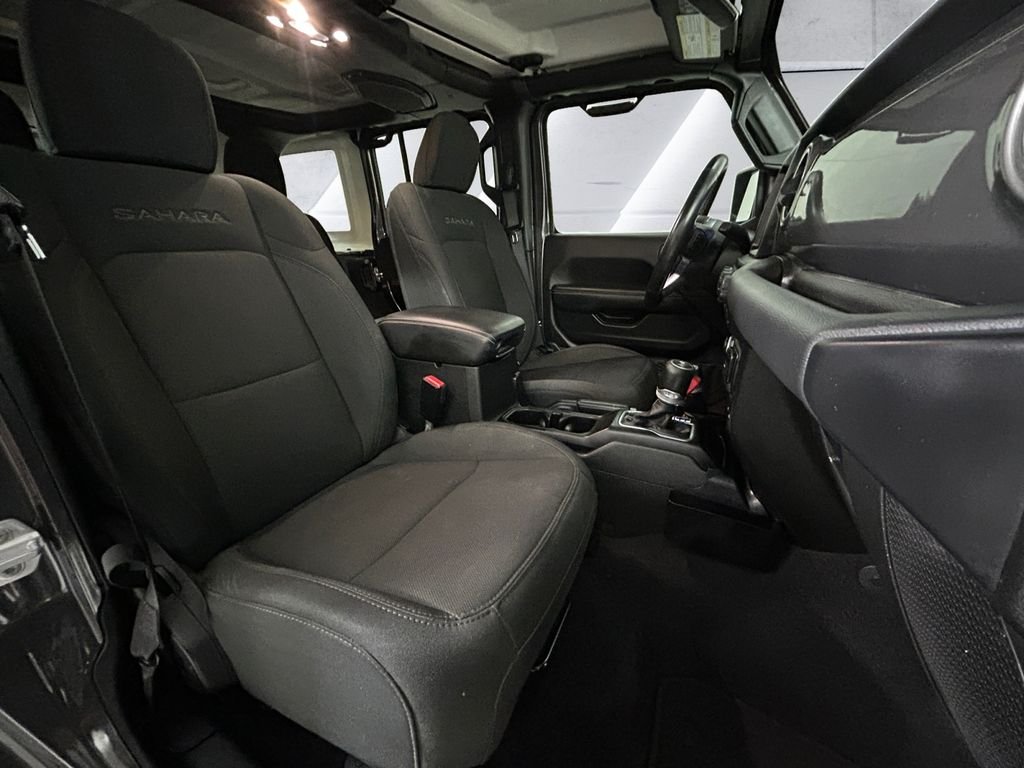 Used 2021 Gray Jeep Unlimited Sahara image 14