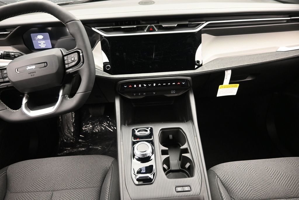 New 2026 Silver Zynith Clearcoat Jeep Laredo image 12