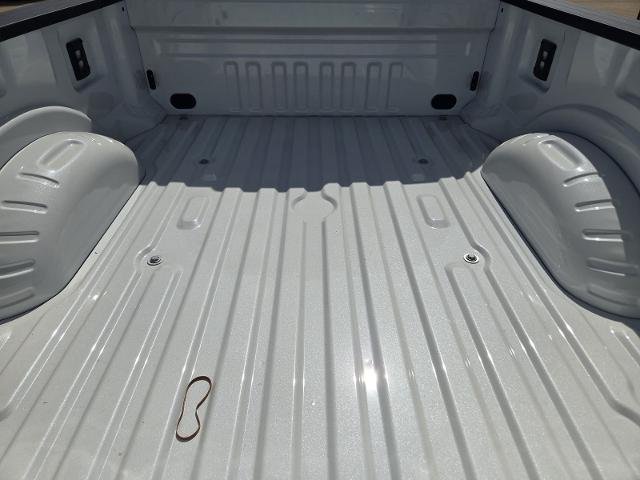 New 2026 Star White Metallic Tri-Coat Ford F-250® Lariat® image 40