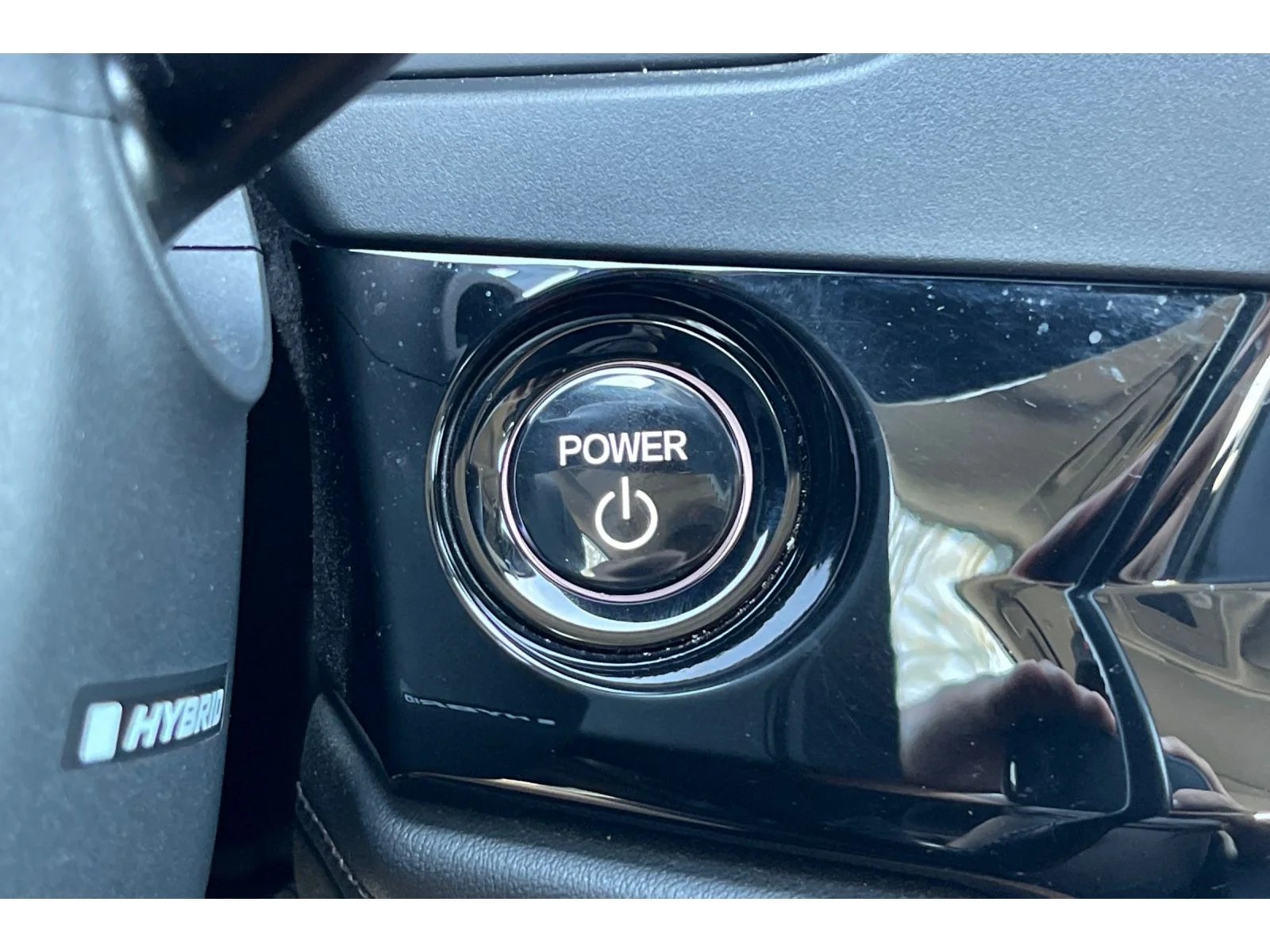 Used 2025 Solar Silver Metallic Honda EX-L image 32