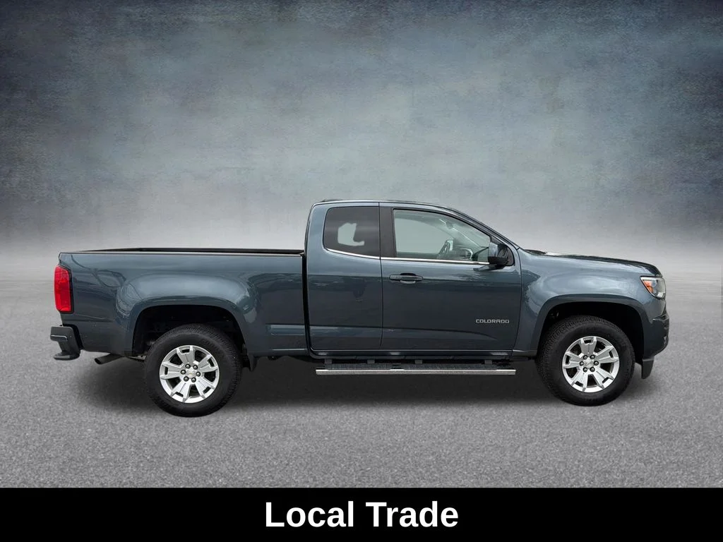 Used 2020 Shadow Gray Metallic Chevrolet LT image 7