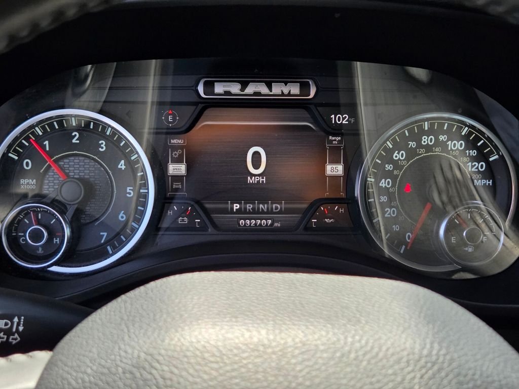Used 2023 White Ram Laramie image 27