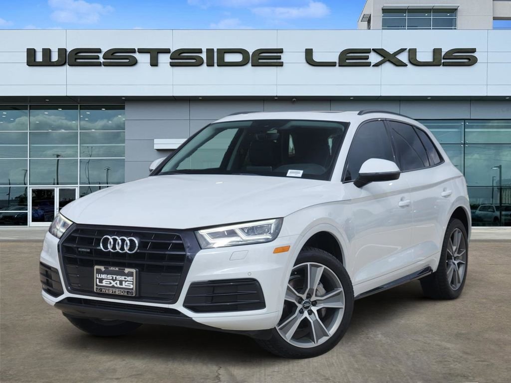 2019 Audi Q5 2.0T quattro S tronic Premium Plus's photo