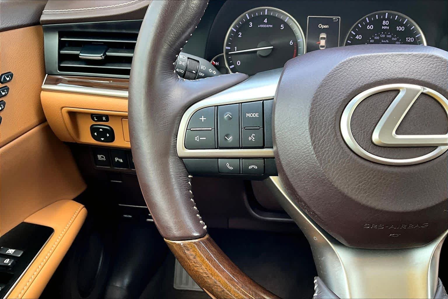 Used 2016 Nebula Gray Pearl Lexus  image 23