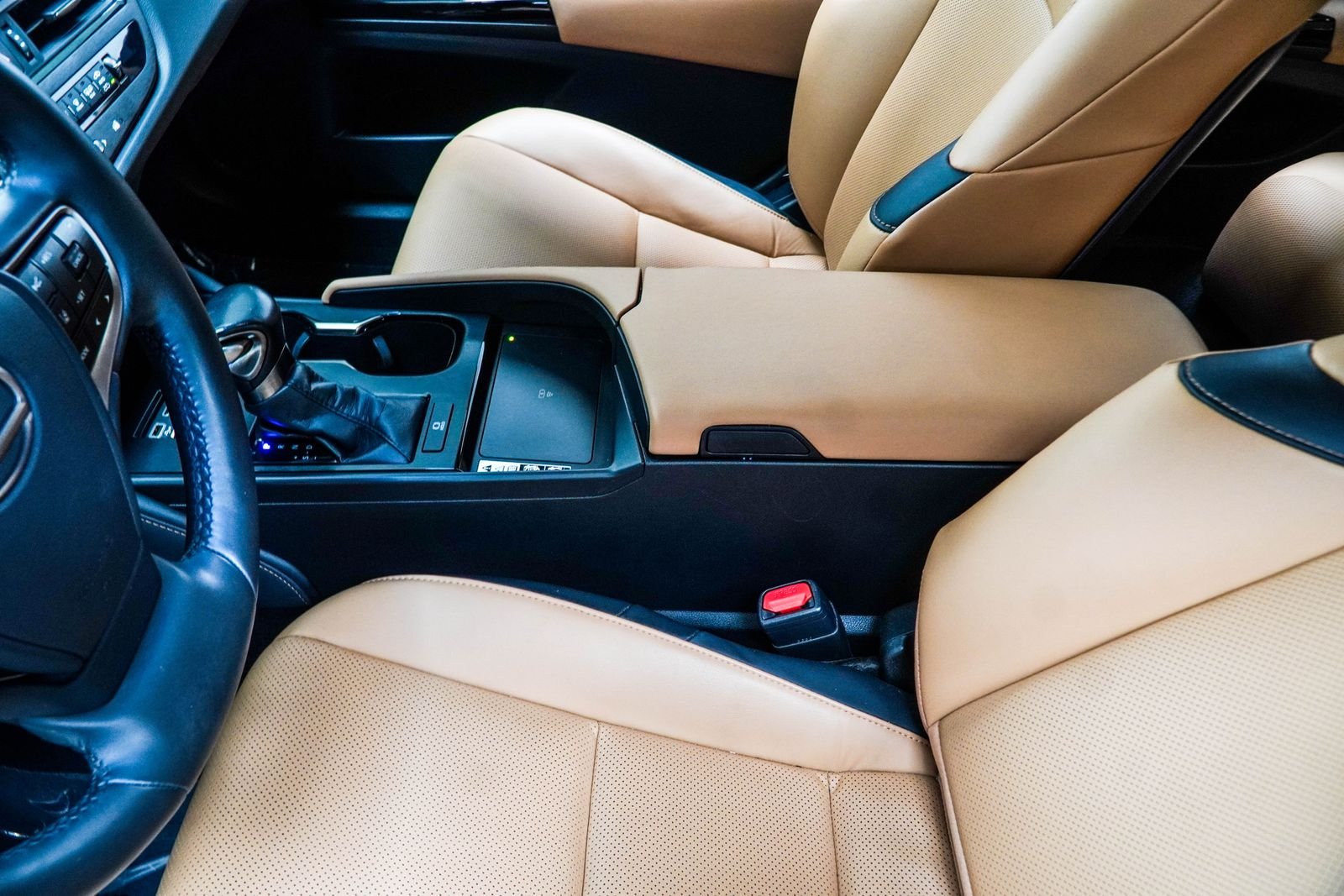 Used 2023 Beige Lexus 350 image 22