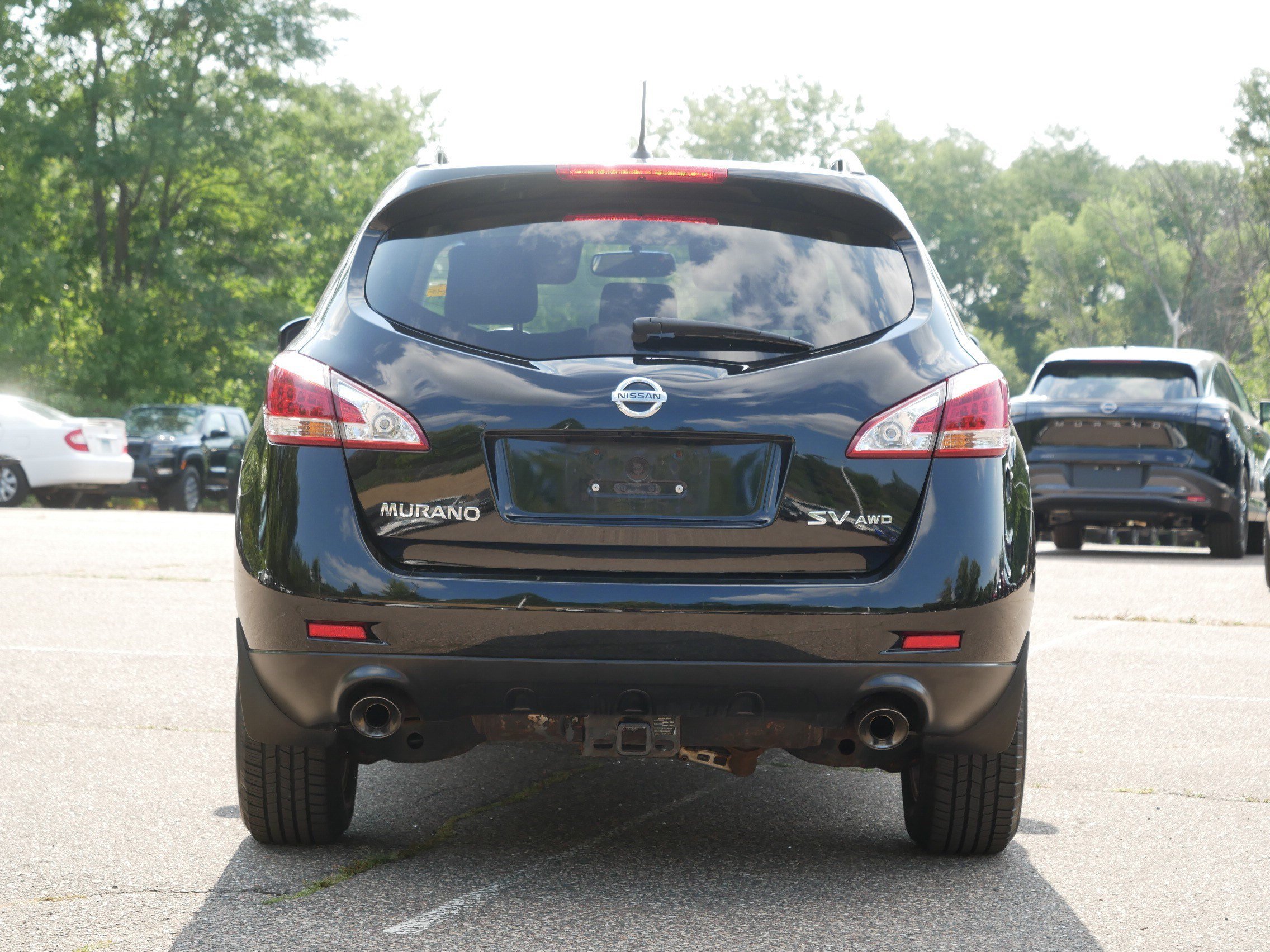 Used 2014 Super Black Nissan SV image 6