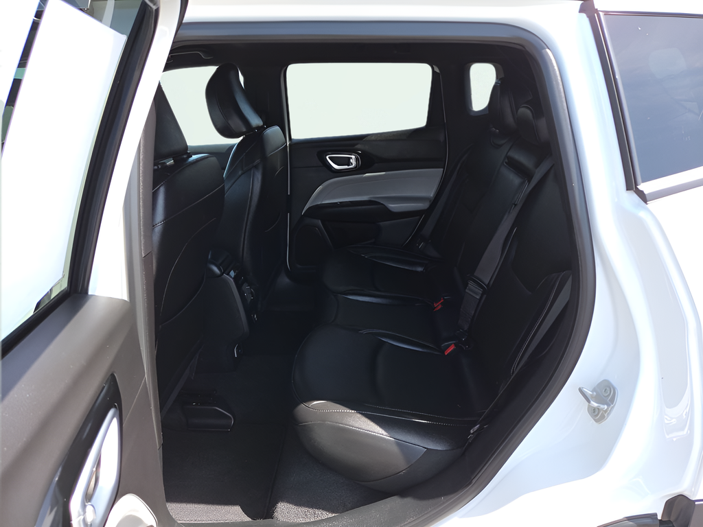 2025 Jeep Compass Limited - Photo 21