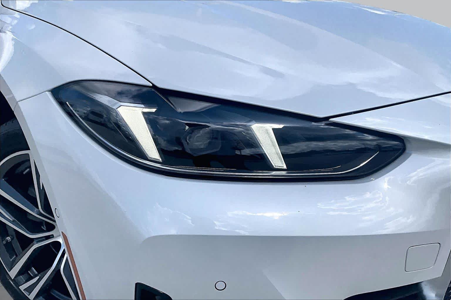 Used 2026 Mineral White Metallic BMW 430i image 26