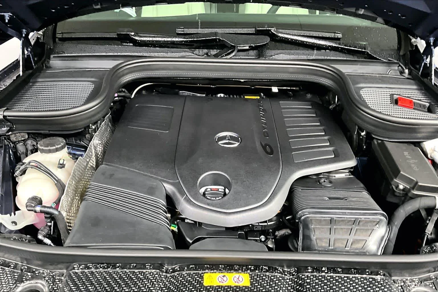 New 2026 Twilight Blue Metallic Mercedes-Benz GLS 450 image 15