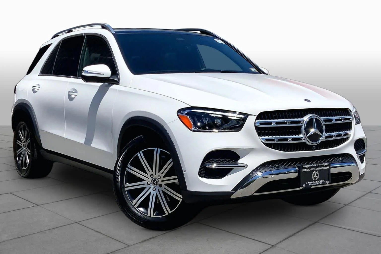 Certified Used 2026 Polar White Mercedes-Benz GLE 350 image 3