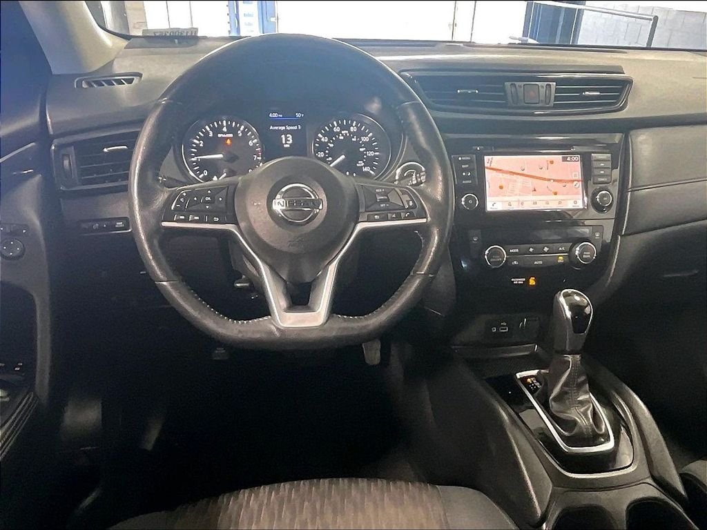 Used 2018 White Nissan SV image 18